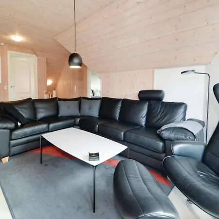 Four-bedroom Holiday In * Blåvand