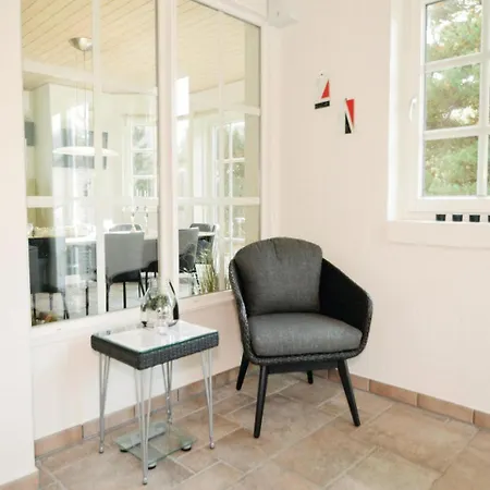 בית נופש Four-bedroom Holiday In בלבאנד