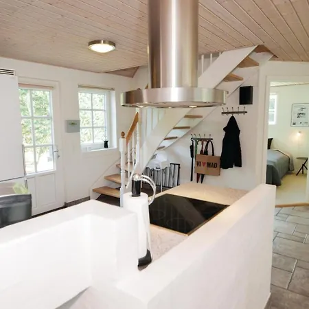 Four-bedroom Holiday In 펜션 Blåvand