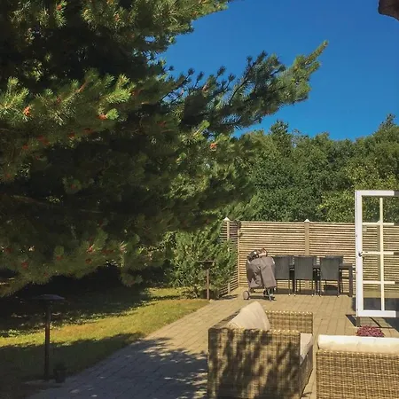 Four-bedroom Holiday In * Blåvand