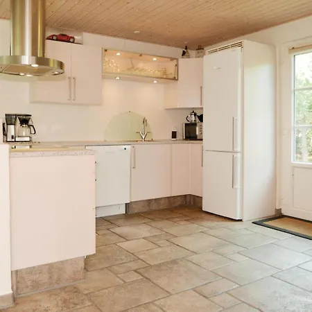 Four-bedroom Holiday In Blåvand